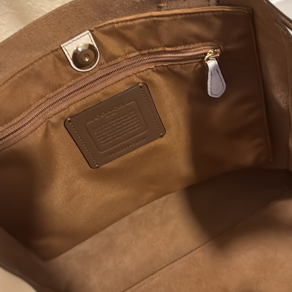 Coach tote - Picture 6 of 7